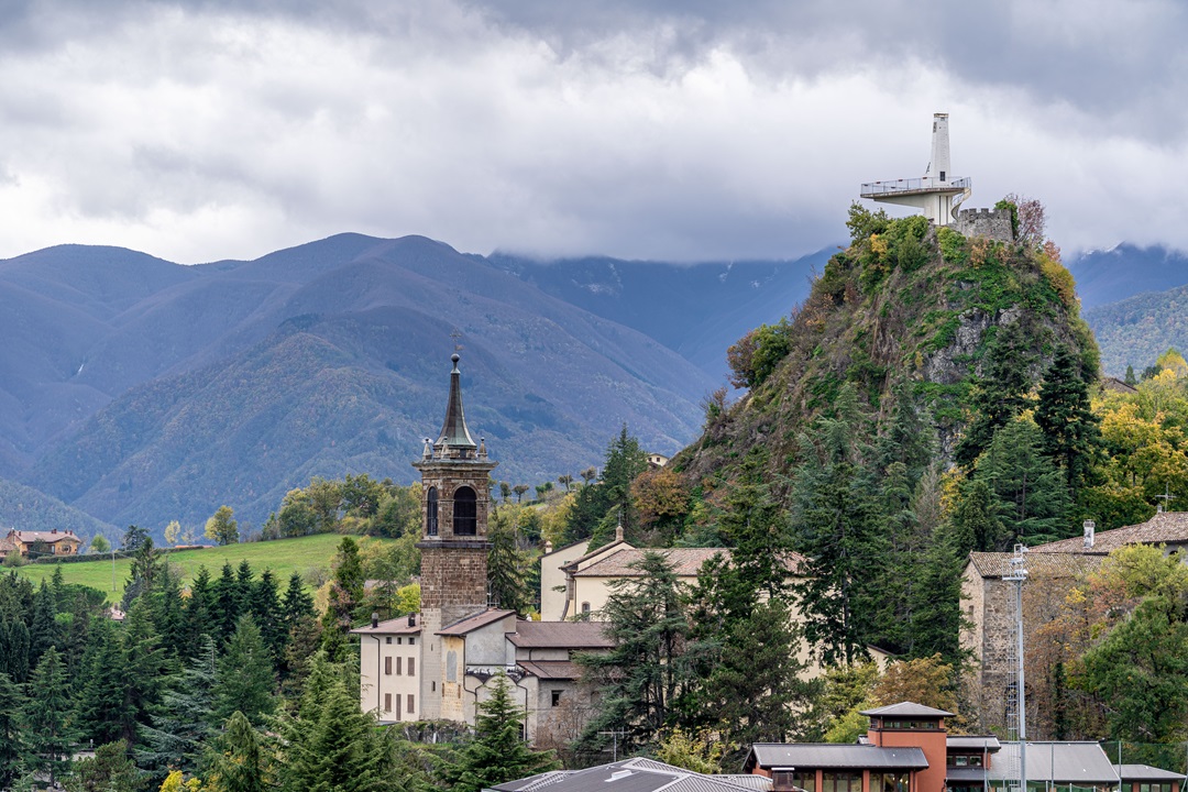 19 - Chiesa di Ronchidoso e Monte Castello - in collaborazione con Crinali