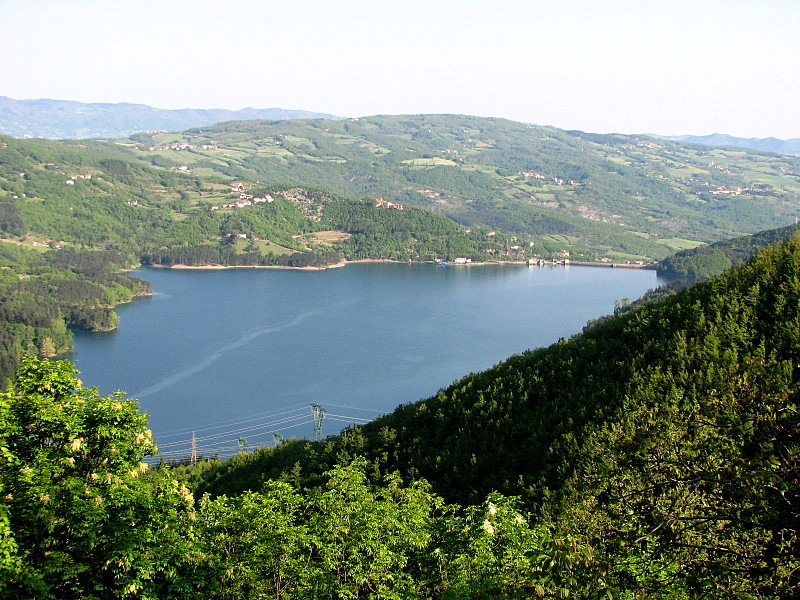 22 - Suviana: un lago tra i monti