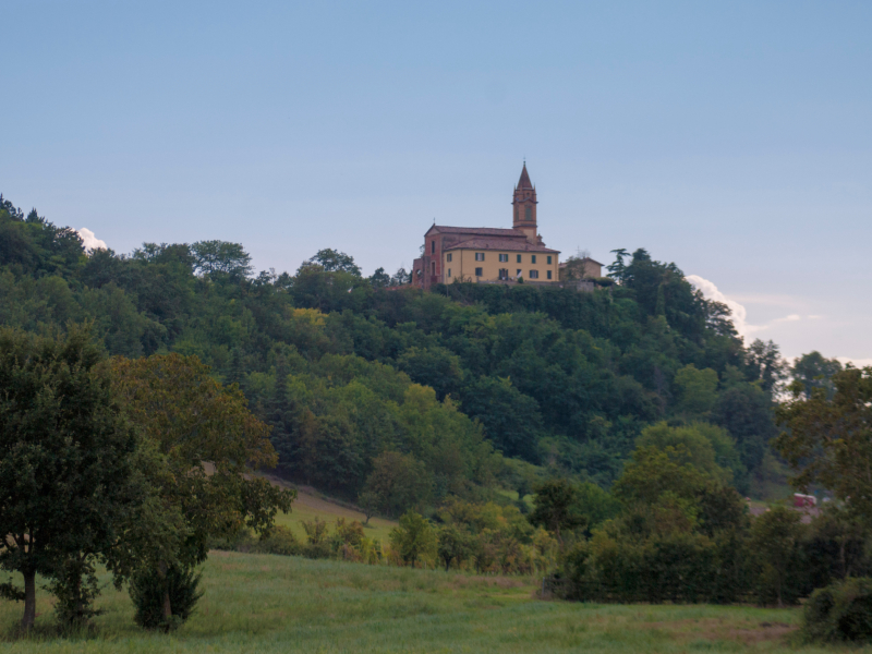 3 - La dolina della Spipola e il Farneto